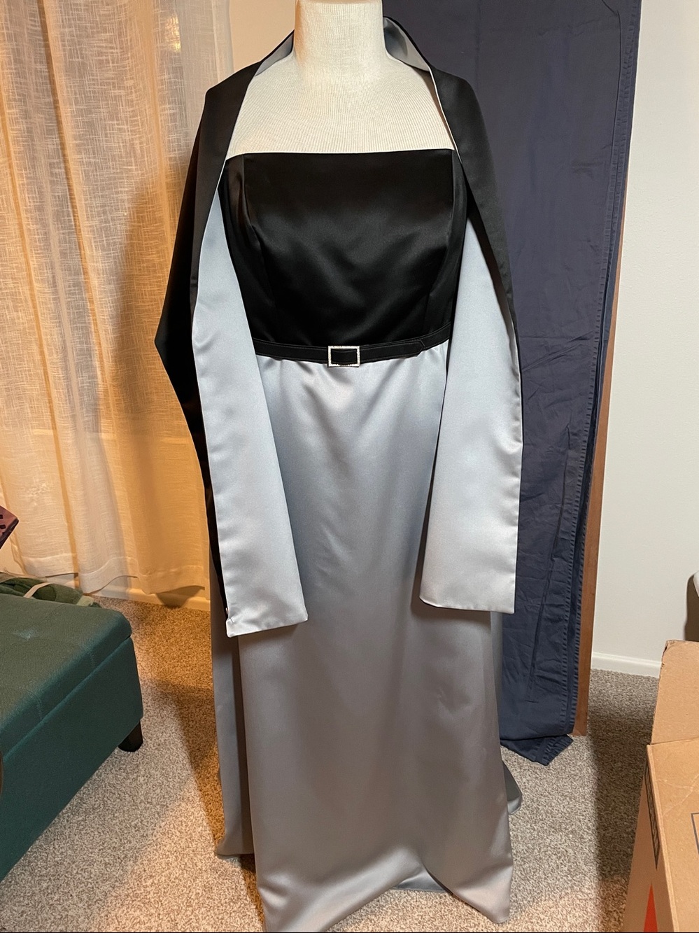 New Image Formal Dress Silver & Black size 18 with reversible wrap